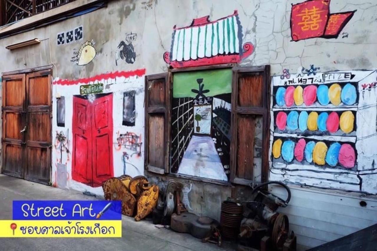 Four Sisters Homestay Bangkok Exteriör bild